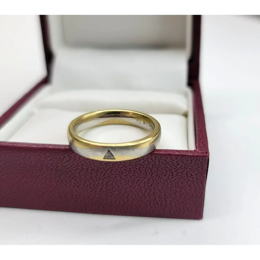18k Yellow Gold and 950 White Platinum Wave Ring with Triangle Diamond CT3